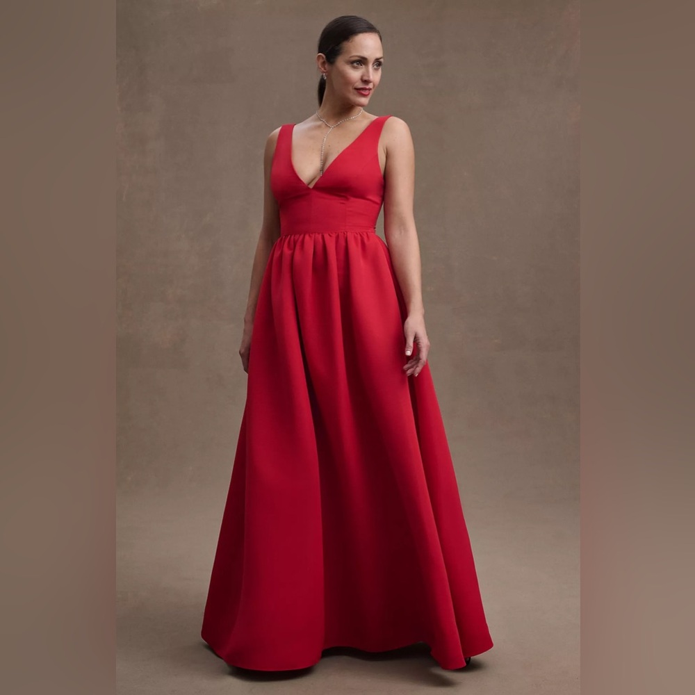 Sachin & Babi Katrina V-Neck Bow Evening/Wedding guest Gown size 6 MSRP 895$